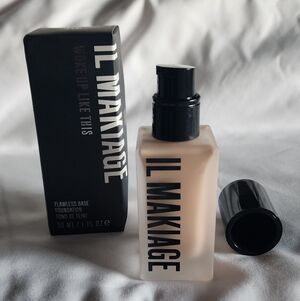 IL MAKIAGE Flawless Base Foundation - Light Ivory
